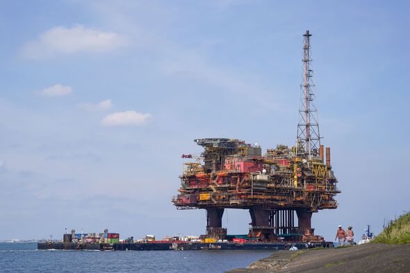 Largest Oil Rig From The Brent Field Arrives On Teesside For Dismantling